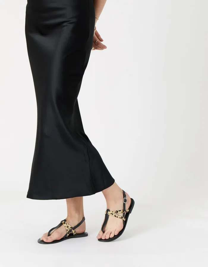 Accessorize Leather Leopard Sandals Leopard Leopard Women Sandals and Flip Flops