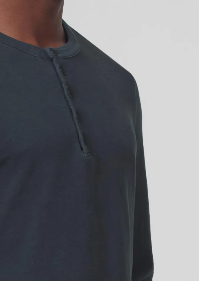 Citizens Of Humanity Classic Henley In Charred Cedar Men Shirts