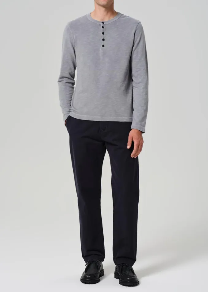 Citizens Of Humanity Classic Henley In Moonstone Men Shirts