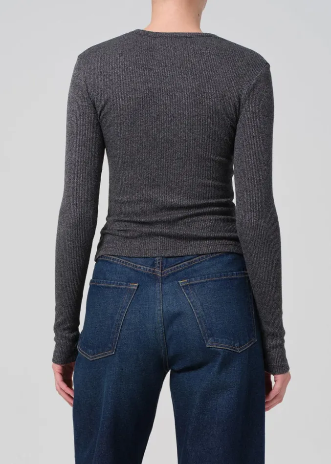 Citizens Of Humanity Emma VNeck In Black Women Tops