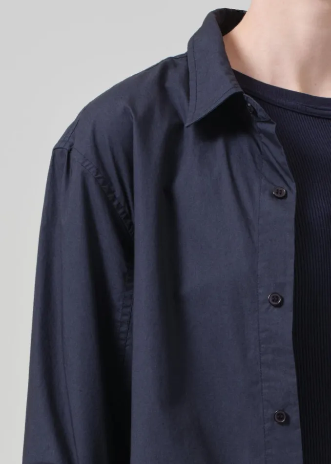 Citizens Of Humanity Kayla Shrunken Shirt In Navy Women Tops