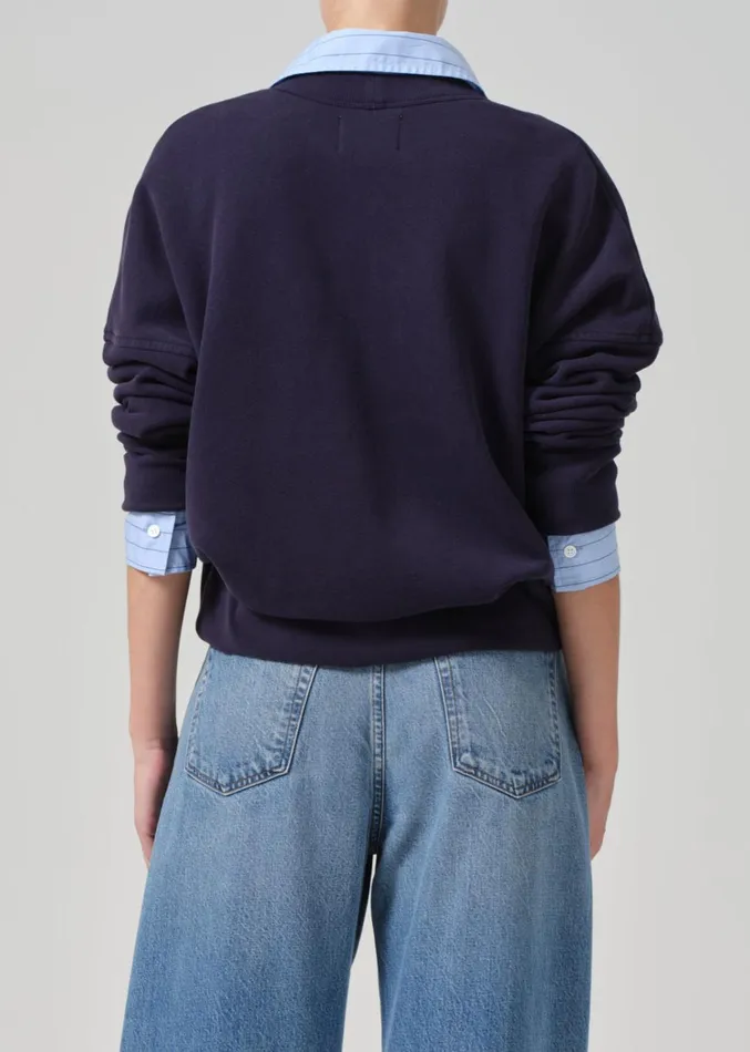Citizens Of Humanity Ronan V Neck In Navy Women Tops