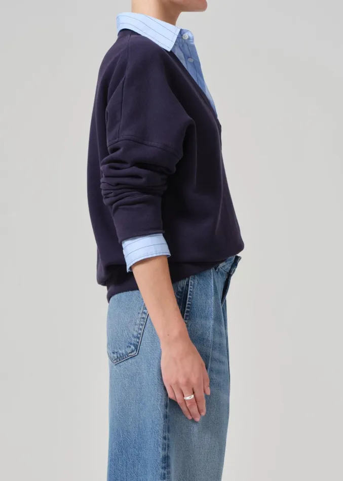 Citizens Of Humanity Ronan V Neck In Navy Women Tops