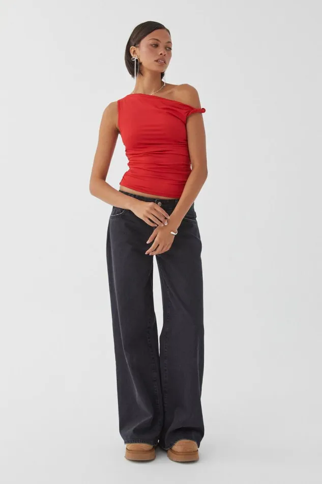 Clothing Supr Luxe Essentials Luxe Bree Ruched Twist Top Ruby Red