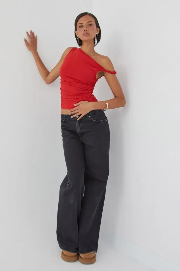 Clothing Supr Luxe Essentials Luxe Bree Ruched Twist Top Ruby Red