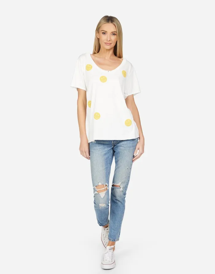 Elara All Over Yellow Smiley Milk Women039s Lauren Moshi Short Sleeve