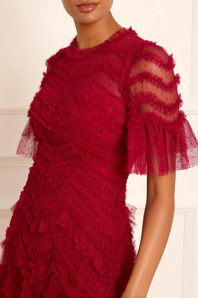 Elia Short Sleeve Gown Red Women Needle and Thread Dresses
