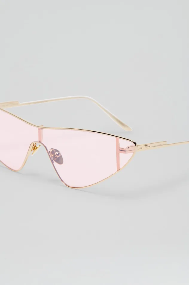 Eyewear Scanlan Theodore Women ST METAL CAT SHIELD SUNGLASSES LIGHTGOLD Eyewear Scanlan Theodore Women ST METAL CAT SHIELD SUNGLASSES LIGHTGOLD