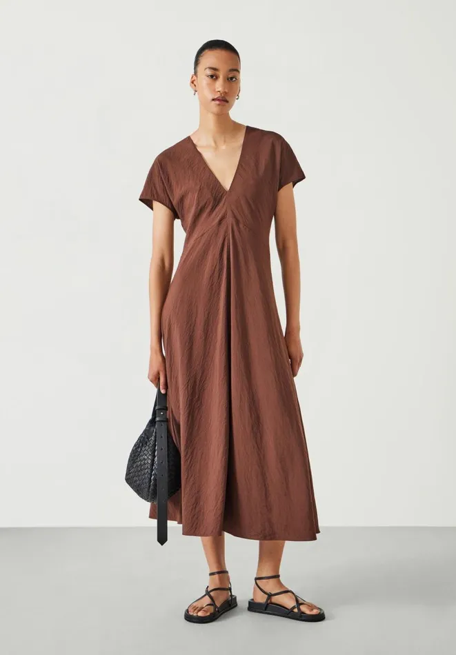 Hush Dresses Women Grace V Neck Midaxi Dress Brown