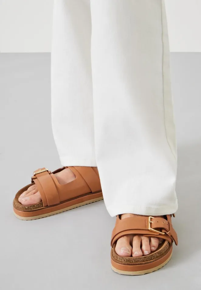 Hush Flats Women Bryson Buckle Slide Tan