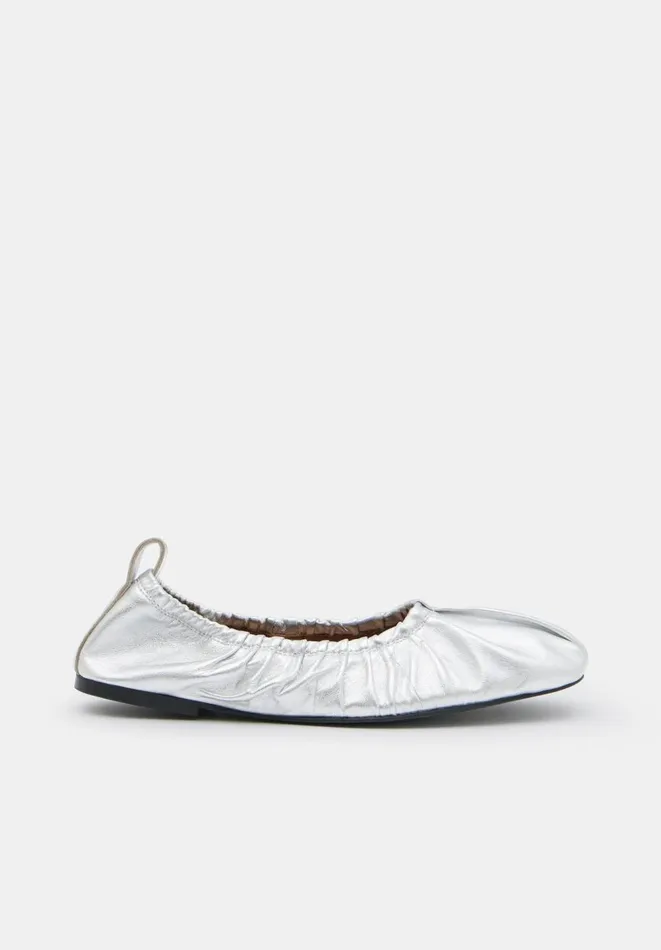 Hush Flats Women Ruby Ruched Leather Ballet Flats Silver Hush Flats Women Ruby Ruched Leather Ballet Flats Silver