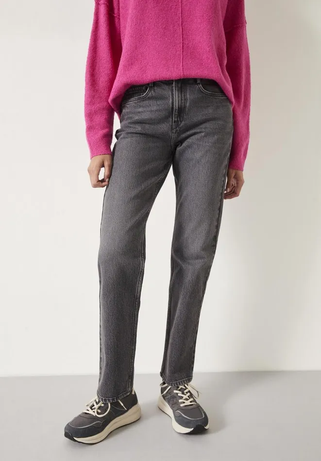 Hush Jeans Women Laurie Straight Leg Jeans Washed Grey Hush Jeans Women Laurie Straight Leg Jeans Washed Grey