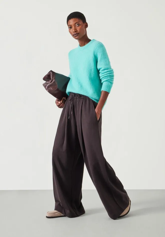 Hush Joggers and Leggings Women Taylor Wide Leg Jogger Chocolate Brown