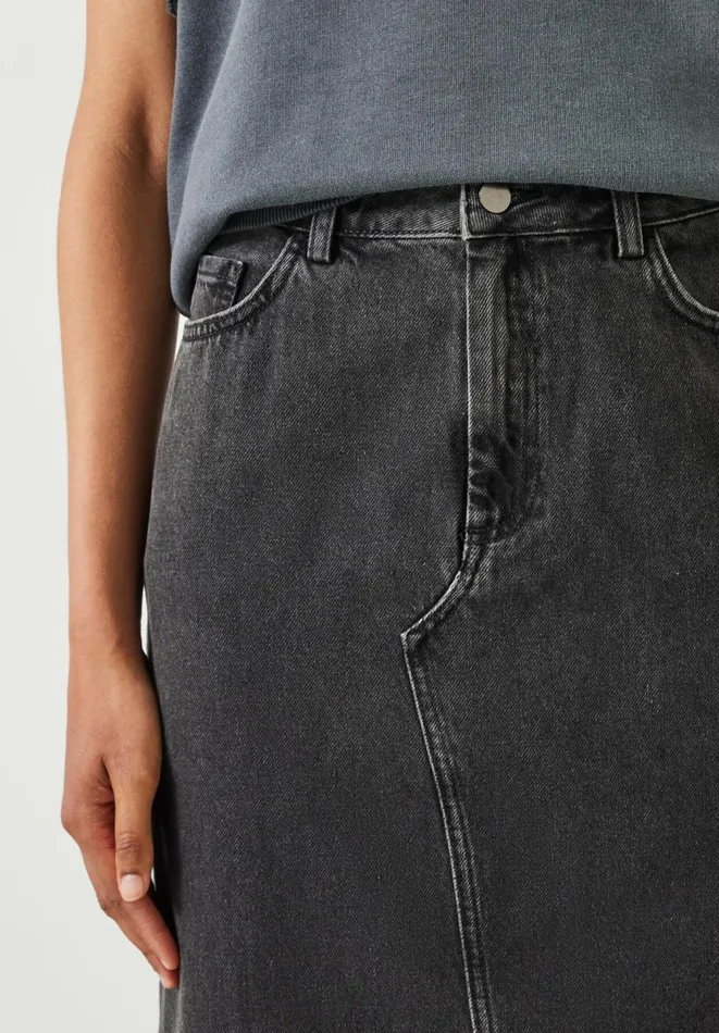 Hush Skirts Women Rylie Denim Maxi Skirt Washed Black