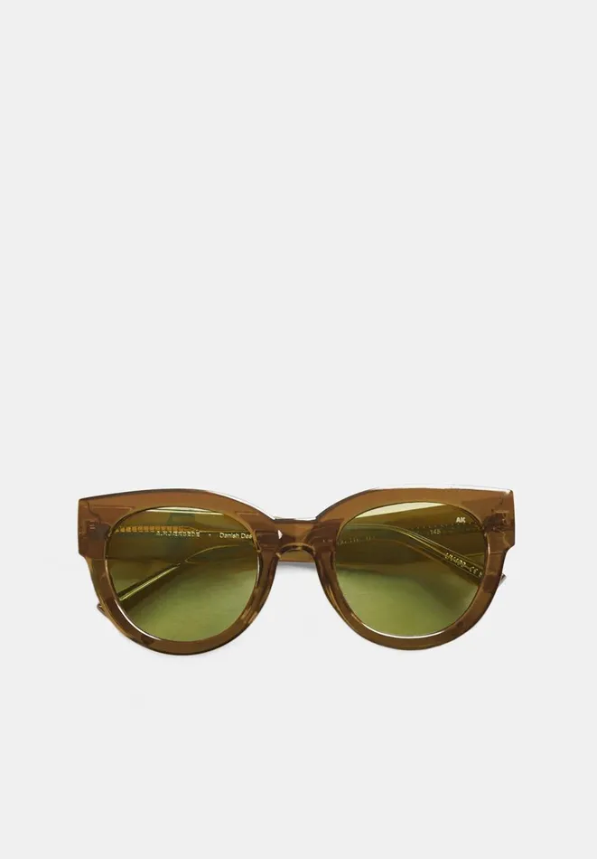 Hush Sunglasses Women AKjaerbede Lilly Sunglasses Smoke Transparent