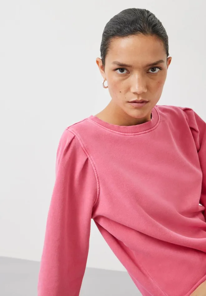 Hush Sweatshirts and Hoodies Women Anastasia Puff Sleeve Sweatshirt Deep Berry Pink