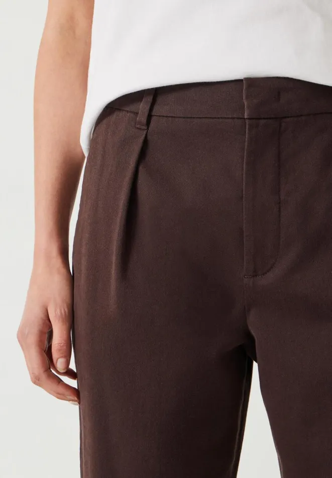 Hush Trousers Women Ruby Cotton Pleat Trousers Chocolate