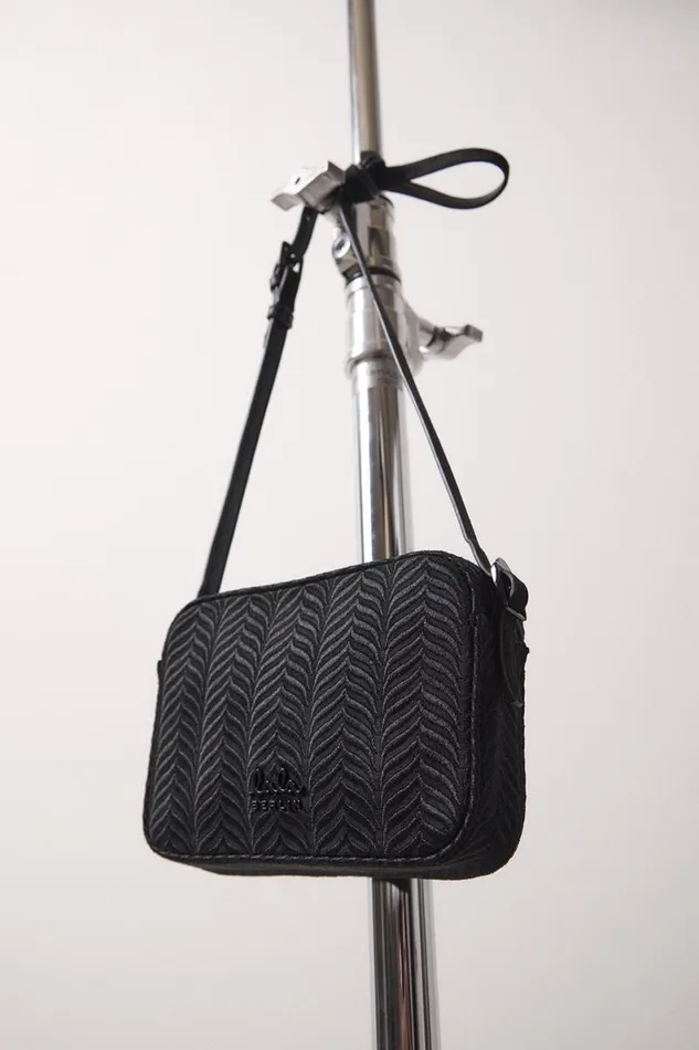 Lala Berlin Bags Crossbody Magna Canvas Embroidery Black 8211 Women