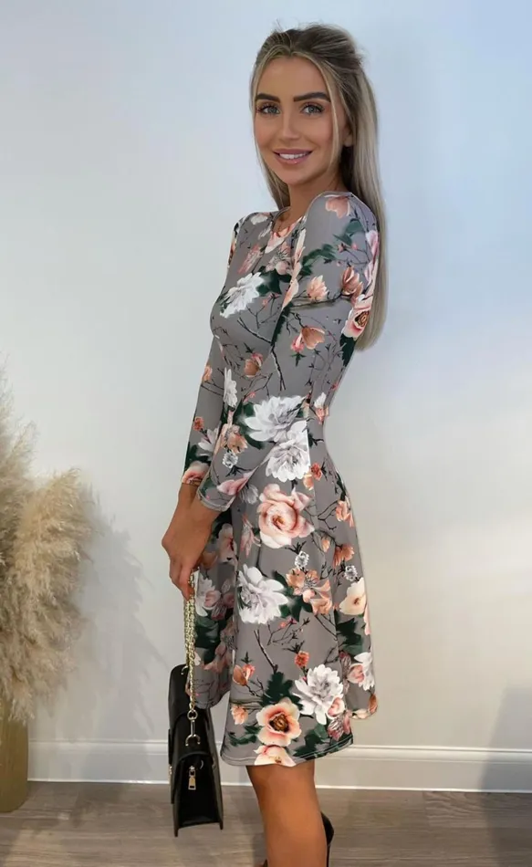 Lilly Grey Floral Flare Skater Dress Women Missfiga Skater Dresses Lilly Grey Floral Flare Skater Dress Women Missfiga Skater Dresses