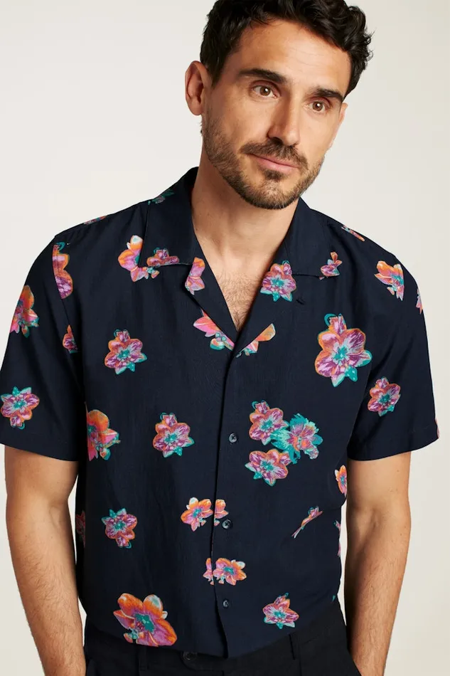 Men Bonobos Short Sleeve Shirts Riviera Cabana Shirt Navy Macro Floral Men Bonobos Short Sleeve Shirts Riviera Cabana Shirt Navy Macro Floral