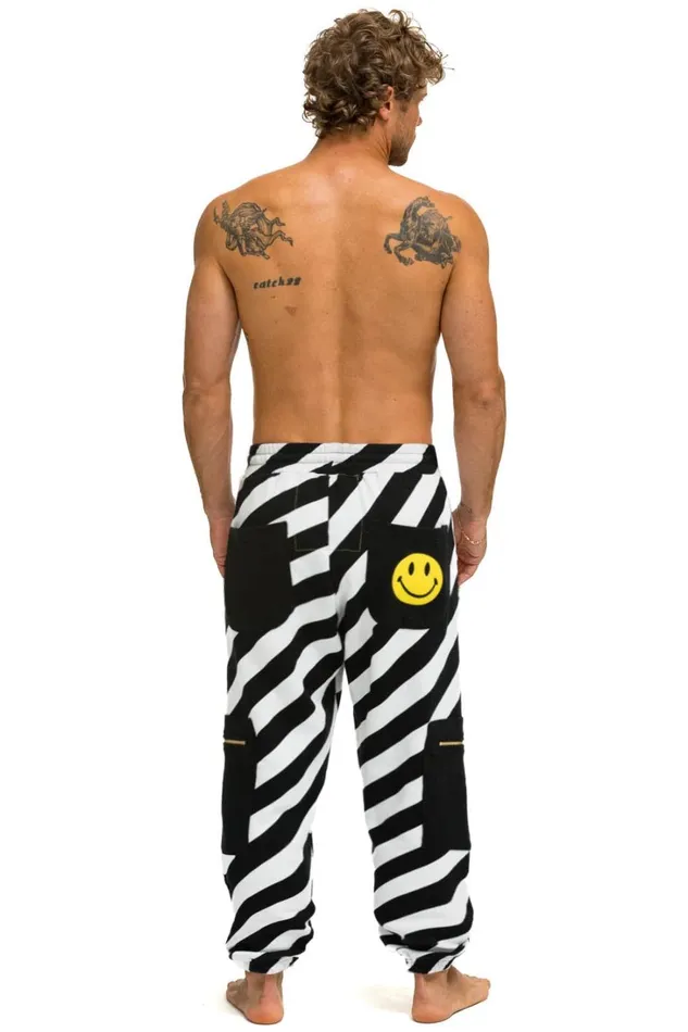 Men Bottoms Aviator Nation CAUTION SMILEY 2 EMBROIDERY CARGO COLOR BLOCK SWEATPANTS 8211 BLACK WHITE