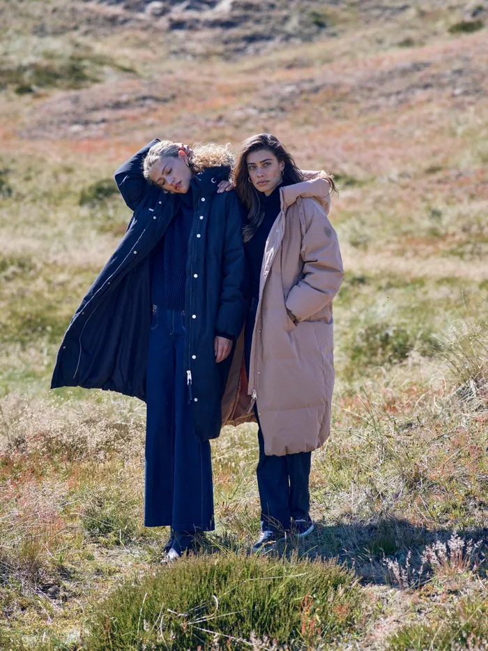 MMCayo Long Quilt Down Jacket Black Women Jackets and Coats MOS MOSH