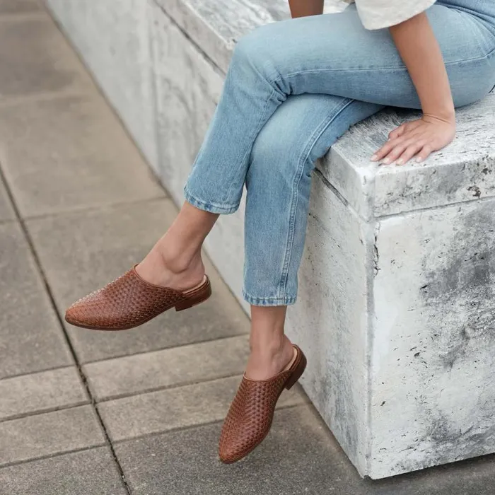Nisolo Flats and Slip Ons Women Ama Woven Mule Woven Brandy