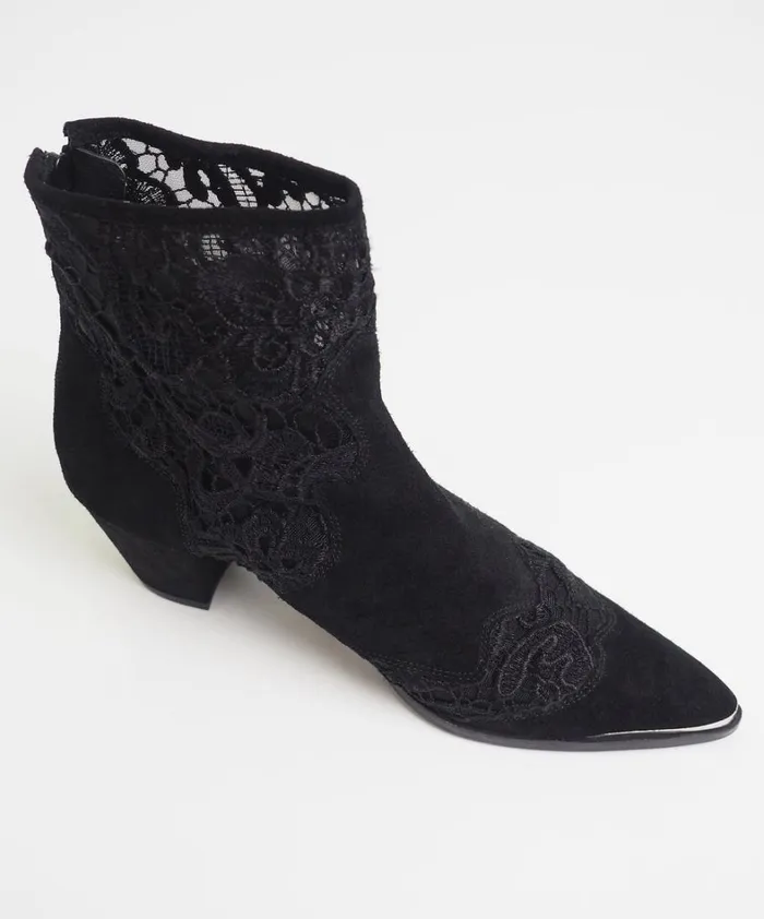 One Teaspoon Footwear BLACK LACE SANDERSON BOOT 8211 Women One Teaspoon Footwear BLACK LACE SANDERSON BOOT 8211 Women