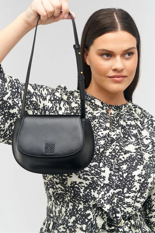Oroton Sets Women Della Saddle Shoulder Bag Black