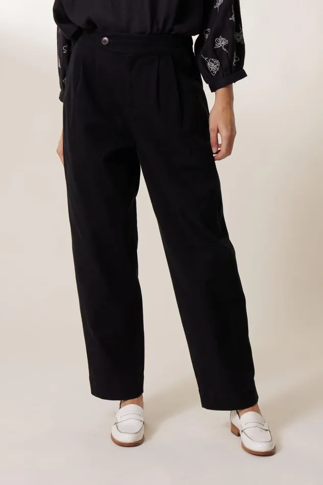 Pants and Jeans Women Leon and Harper Penelope Pln Pants Black