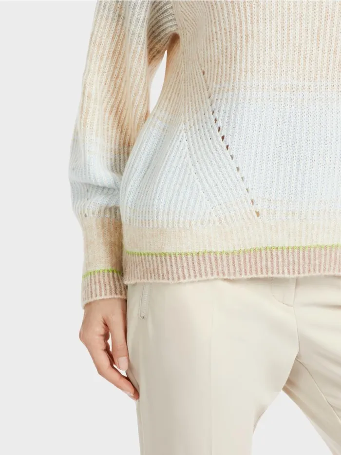 Pullover and Sweatshirts Damen Marc Cain Pullover Knitted In Germany Soft Powder Blue
