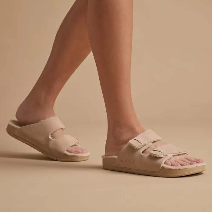 Reef Sandals Women Ojai Two Bar Cozy Tan