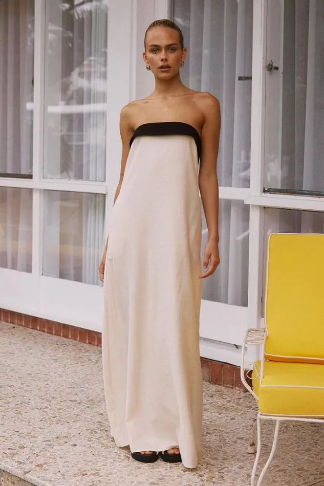 Runaway The Label Maxi Shop LYDIA MAXI DRESS 8211 SANDBLACK