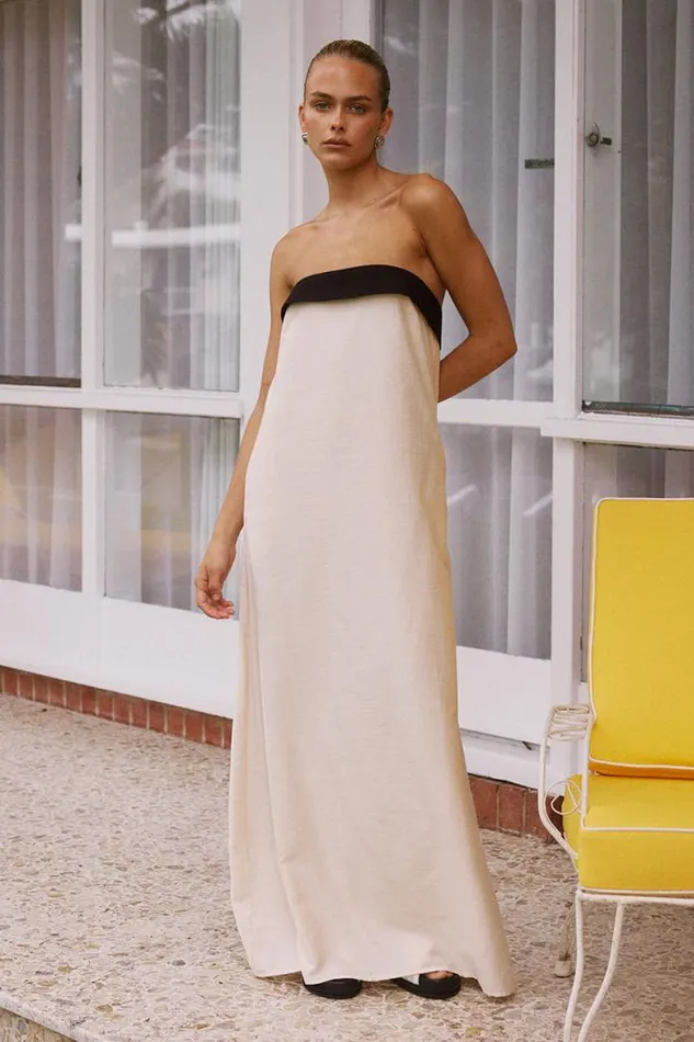 Runaway The Label Maxi Shop LYDIA MAXI DRESS 8211 SANDBLACK