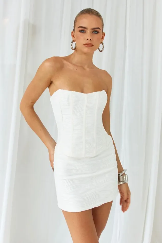 Runaway The Label Skirts Shop KIRRA MINI SKIRT 8211 WHITE