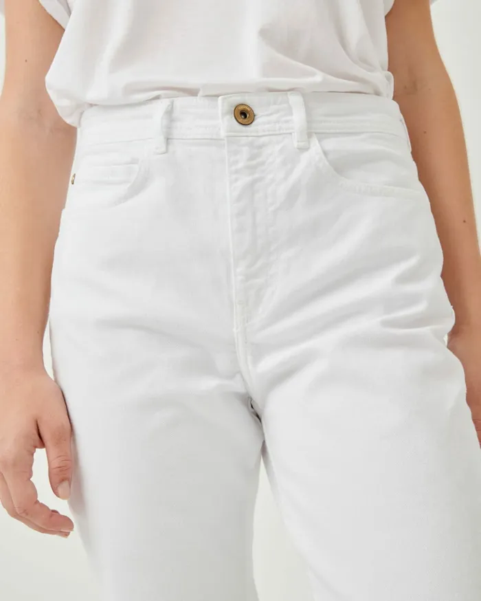 Sessn Womens Denim Momon White Gift 4 You