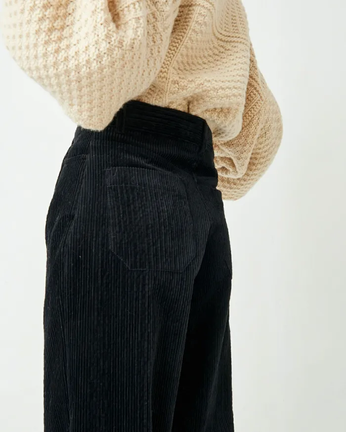 Sessn Womens Trousers Insta hello Black