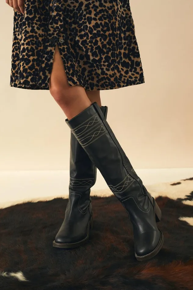 Shoes Women Leon and Harper Stuart Boots Black