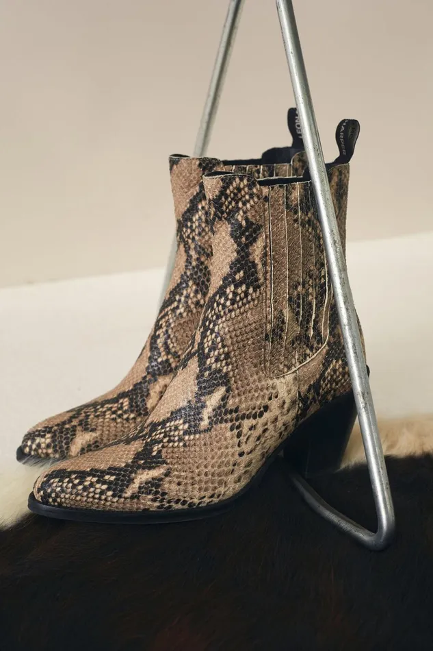 Shoes Women Leon and Harper Sylvie Python Boots Yellow