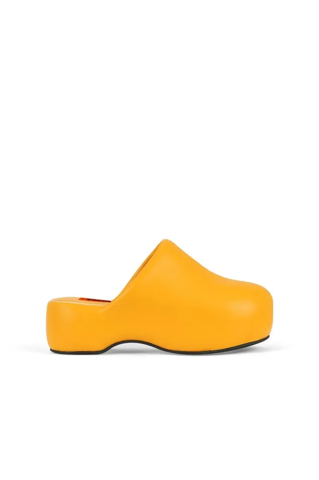 Shop Simon Miller BUBBLE CLOGS Bubble Clog Sherbert Orange