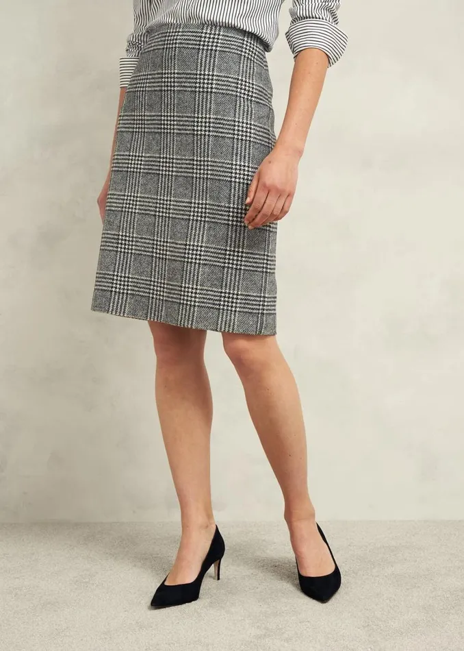 Skirts Women HOBBS Brea Wool Skirt Black White