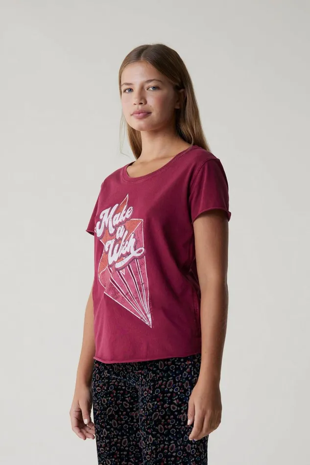 TShirts and Tops Women Leon and Harper Toro Wish TShirt Wine