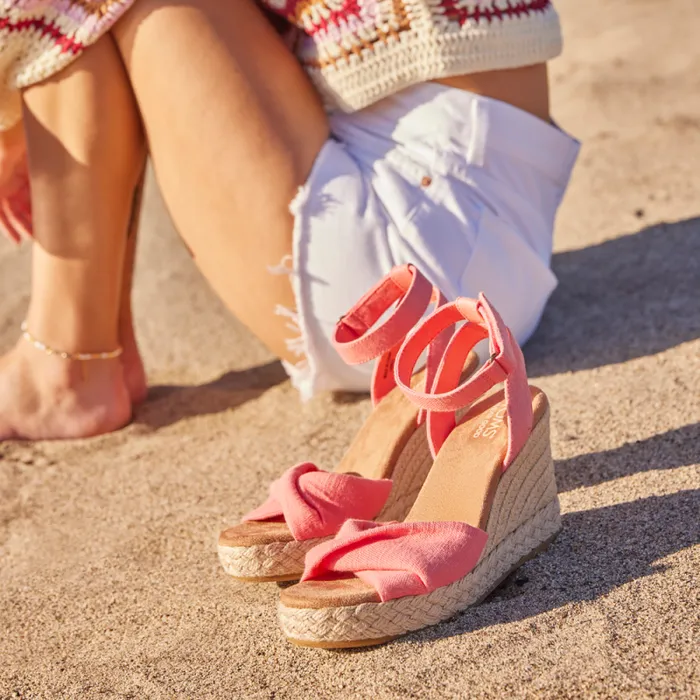 Toms Espadrilles Marisela Wedge Sandal Shell Pink 8211 Women Toms Espadrilles Marisela Wedge Sandal Shell Pink 8211 Women