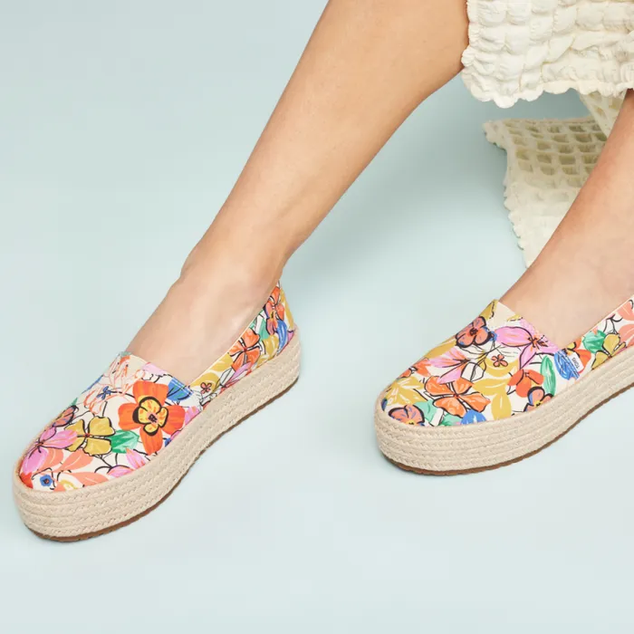 Toms Espadrilles Valencia Platform Espadrille Painted Floral 8211 Women Toms Espadrilles Valencia Platform Espadrille Painted Floral 8211 Women