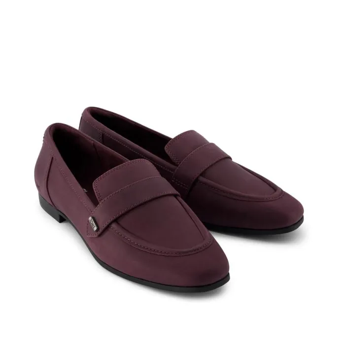 Toms Flats and Loafers Lynette Loafer Blackberry Leather 8211 Women Toms Flats and Loafers Lynette Loafer Blackberry Leather 8211 Women