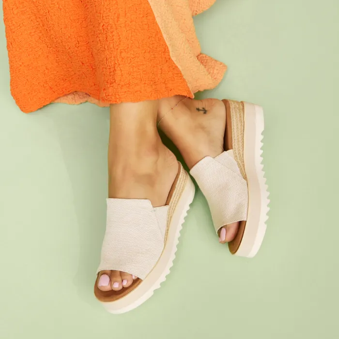 Toms Mules and Slides Diana Mule Wedge Sandal Natural Yarn Dye 8211 Women Toms Mules and Slides Diana Mule Wedge Sandal Natural Yarn Dye 8211 Women