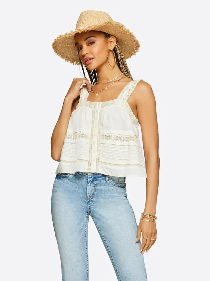 Tops Clothing Jessica Simpson Delilah Cami In Gardenia