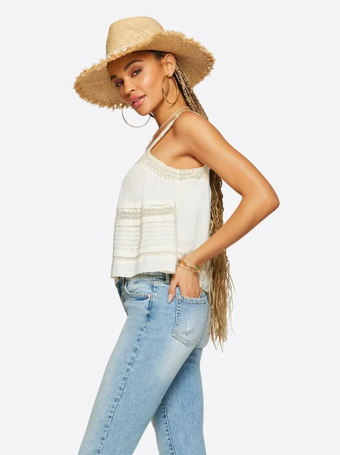 Tops Clothing Jessica Simpson Delilah Cami In Gardenia