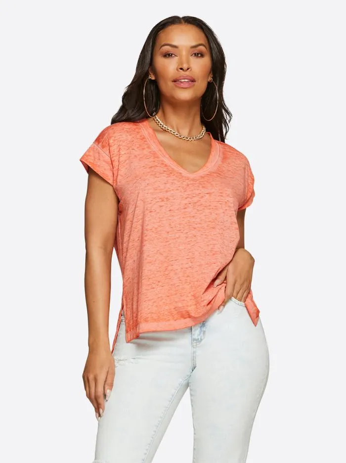 Tops Clothing Jessica Simpson Jalin Tee In Paprika