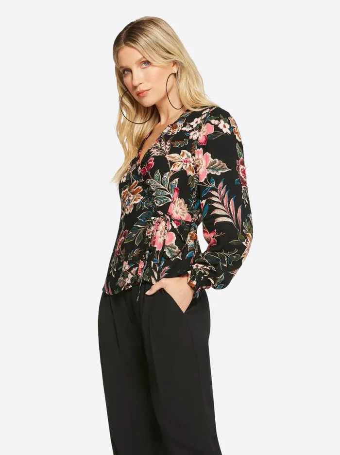 Tops Clothing Jessica Simpson Tanya Top In Arcadian Blooms